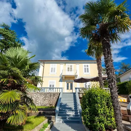 Marija Πανσιόν 3*